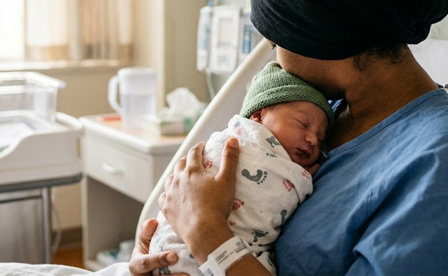 Woman, newborn dead after 'phone-assisted' delivery at Ayodhya hospital; facility sealed